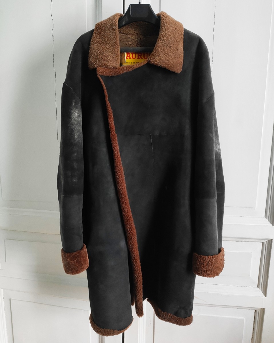People Of The Labyrinths - GRAIL! Wide shearling coat.like Ziggy Chen or Paul Harnden - 2