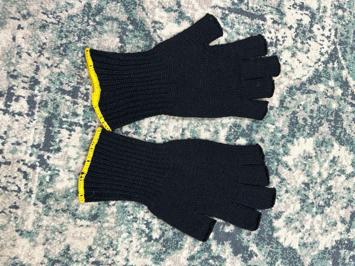 Stussy Sword Fingerless Gloves Black Yellow (Japan Only) - 5