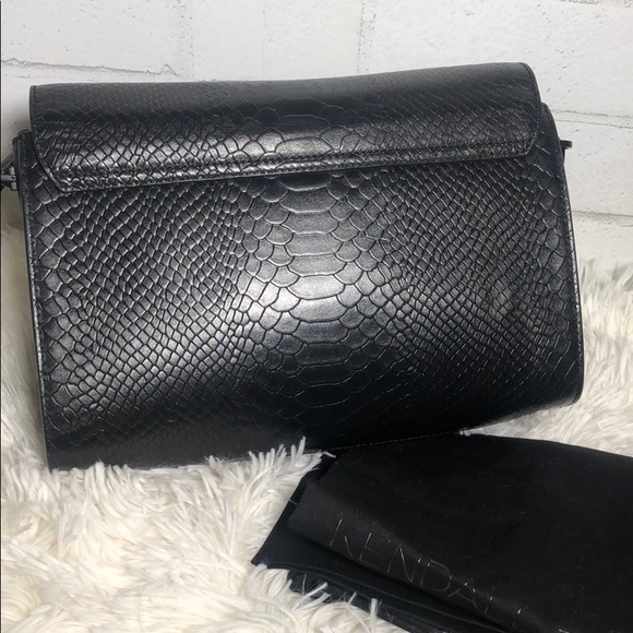 Kendall & Kylie– Bobino Snake Leather Shoulder Bag - 13