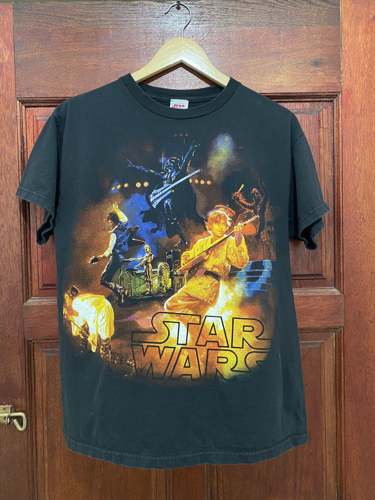 Vintage Y2K Star Wars Rock Band Concert Movie Poster T-Shirt - 1