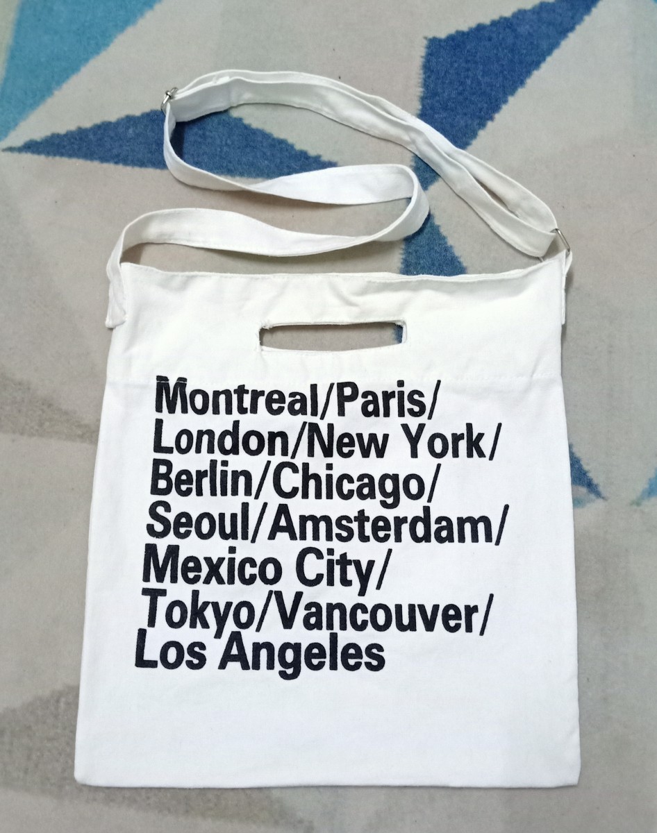 Free City - Magazine Sling Bag - 1