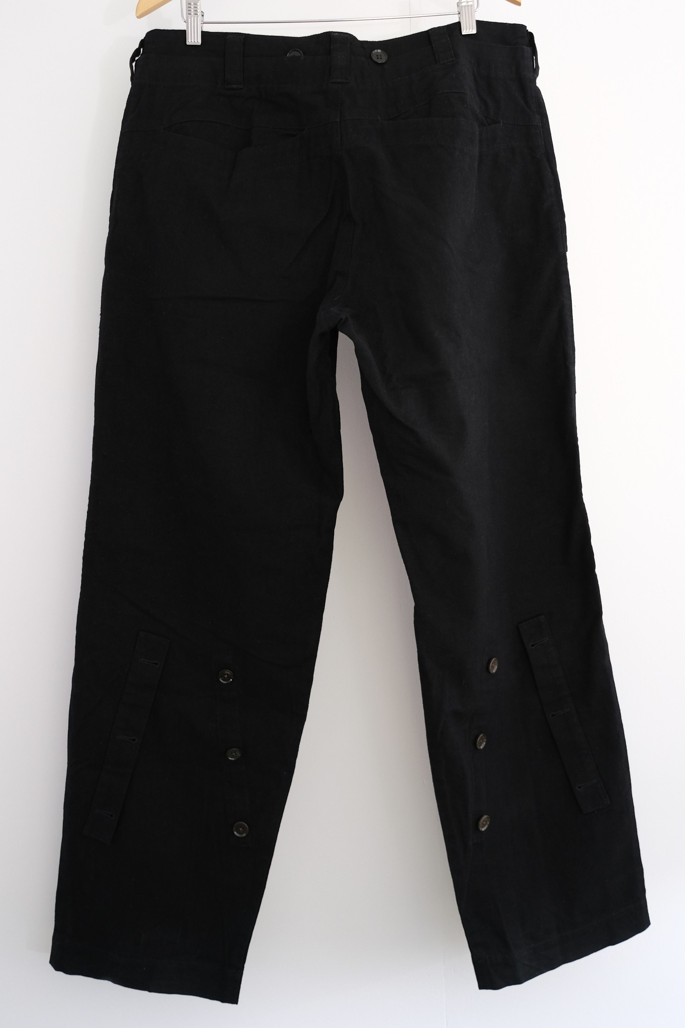2000s Linen-Cotton Hem Button and Shadowbox Knee Pants - 21