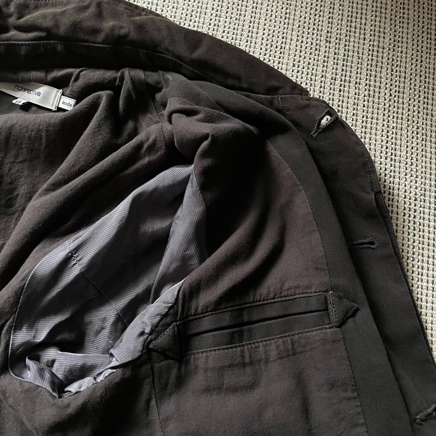 AW11 wanderer coat chino cloth charcoal grey cotton tencel - 4