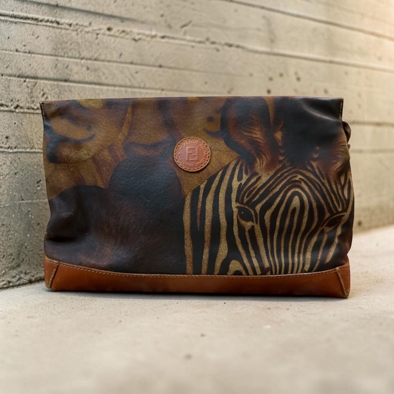 VINTAGE FENDI ANIMAL PRINT FULL LEATHER CLUTCH BAG - 1
