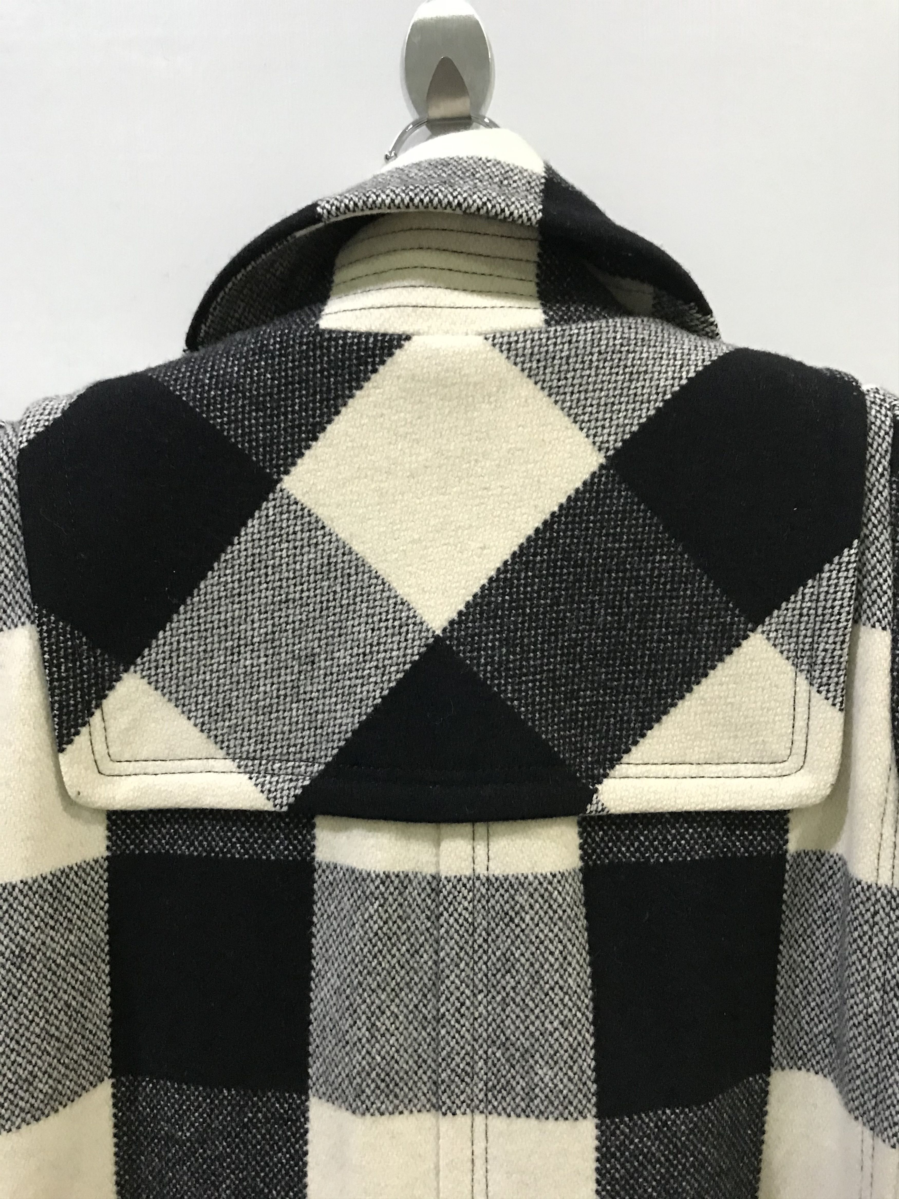 2-OC4- WOMEN! BURBERRY BLUE LABEL Plaid Peacot - 15