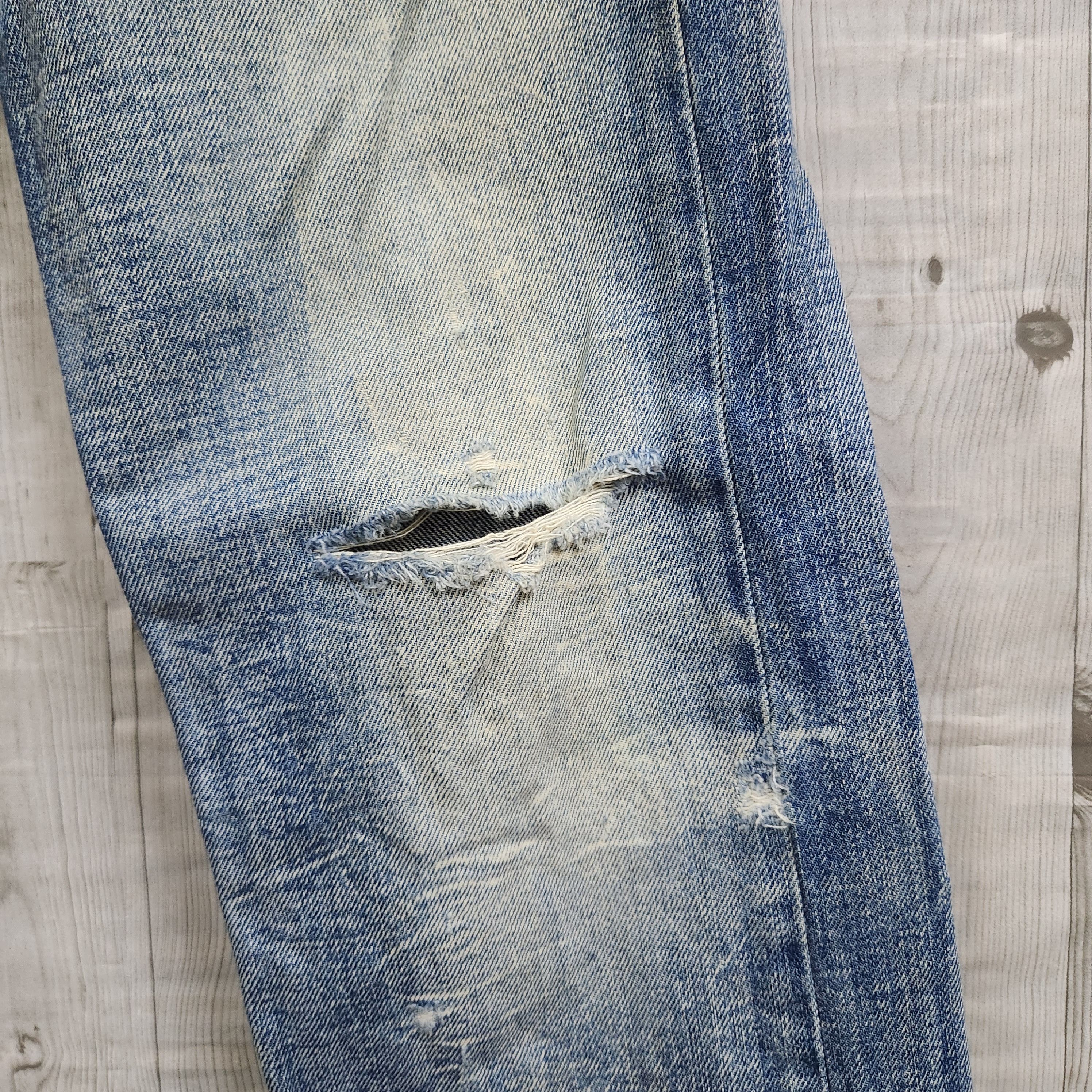 Distressed Denim Diesel Viker Jeans Made In Italy - 17