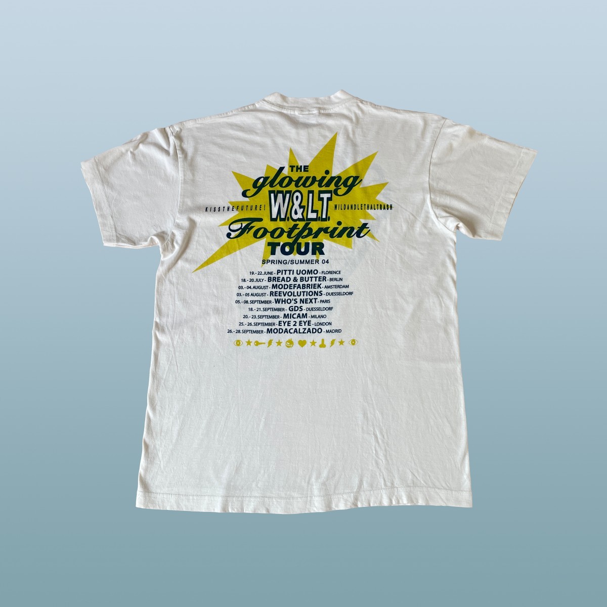 W&Lt - W< "The Glowing Footprint tour" SS04 - 2