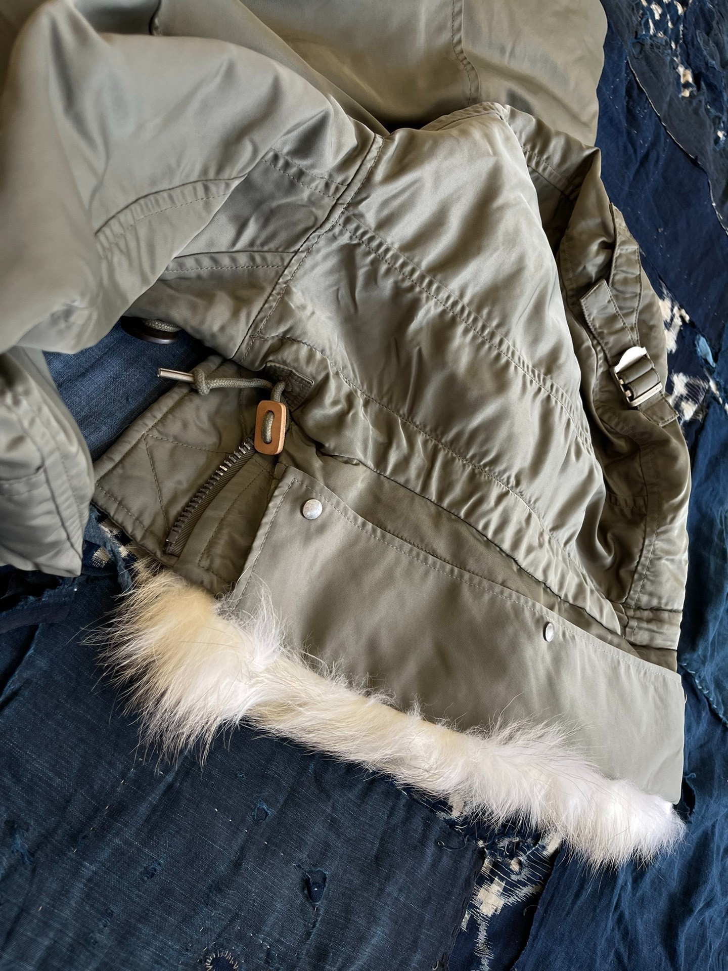VISVIM 21AW VALDEZ COAT CONTRARY DEPT CD Military Limited Wolf Fur Coat - 4