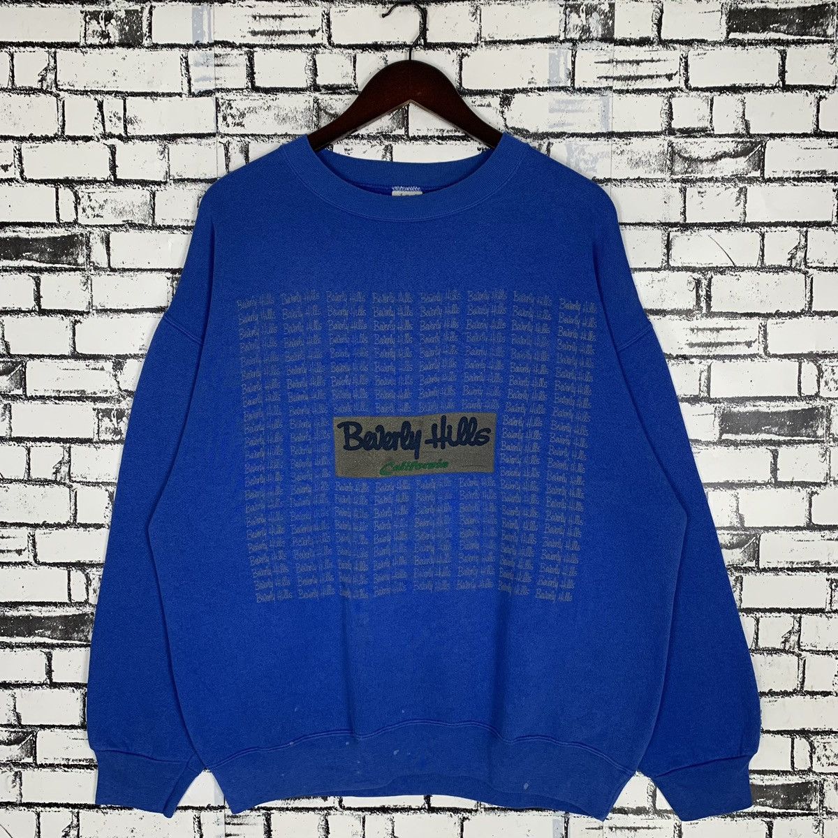 Vintage Beverly Hills Big Print Sweatshirt Crewneck - 1