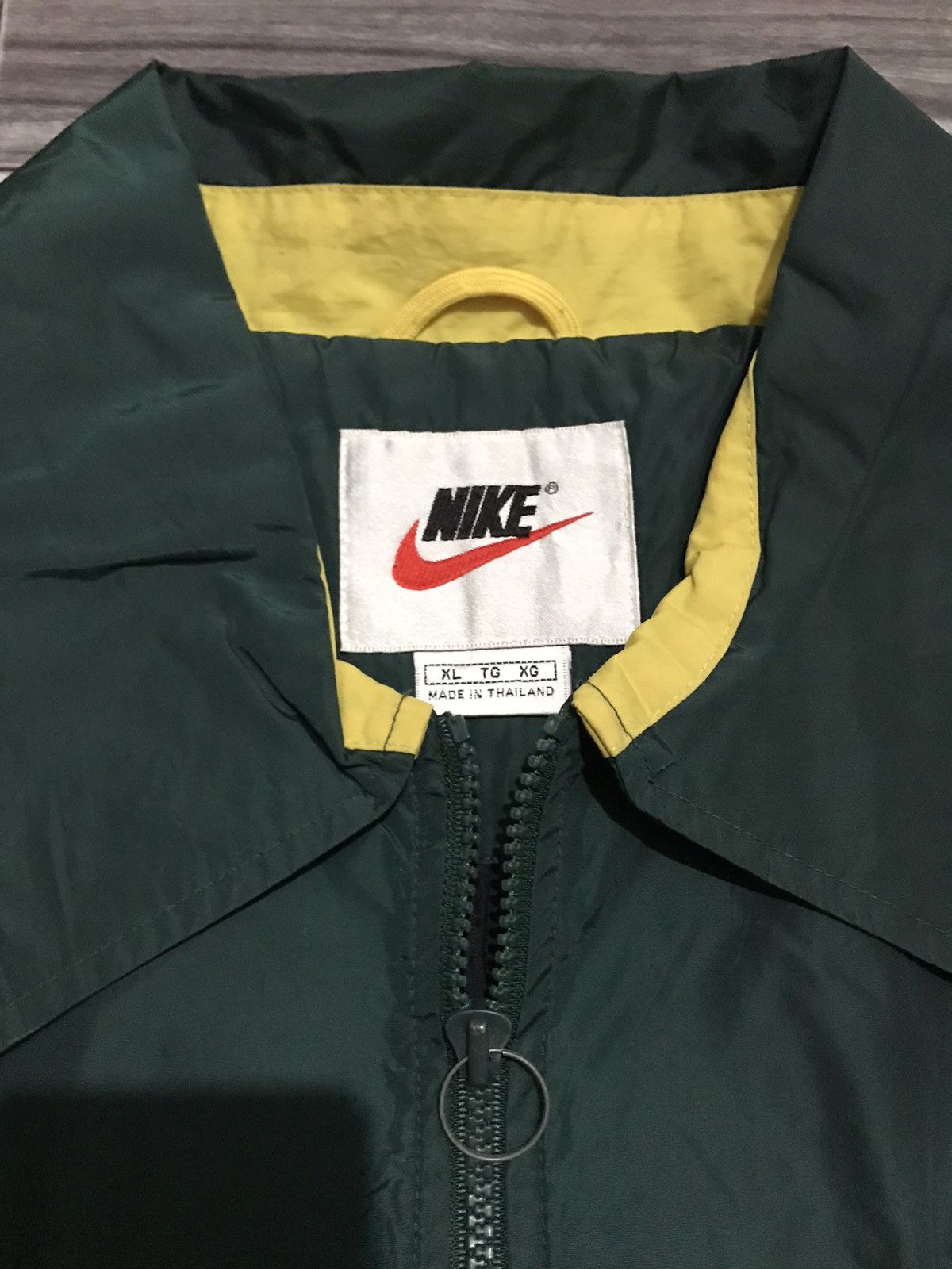 Vintage Nike Big Swoosh Colorblock Windbreaker Jacket -R6 - 10