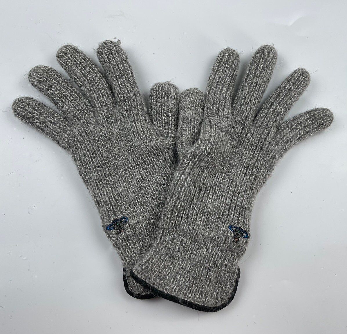 Vintage - vivienne westwood glove - 1