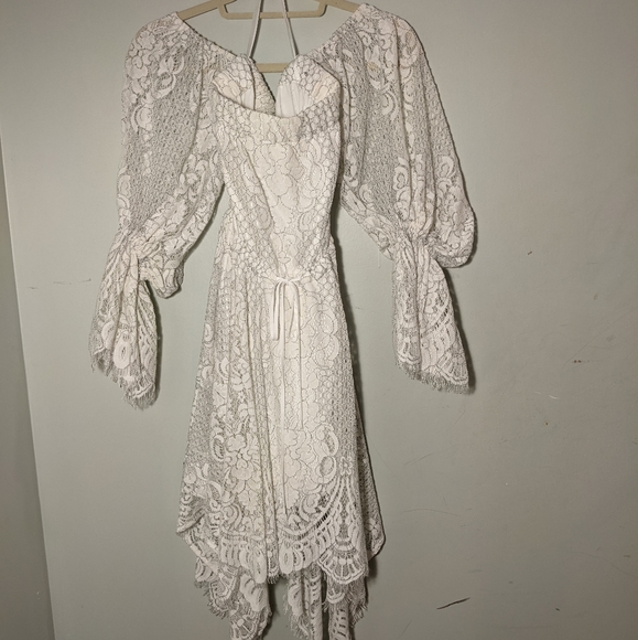 Shona Joy Revolve Handkerchief Lace Off-shoulder Dress NWOT US2 - 5