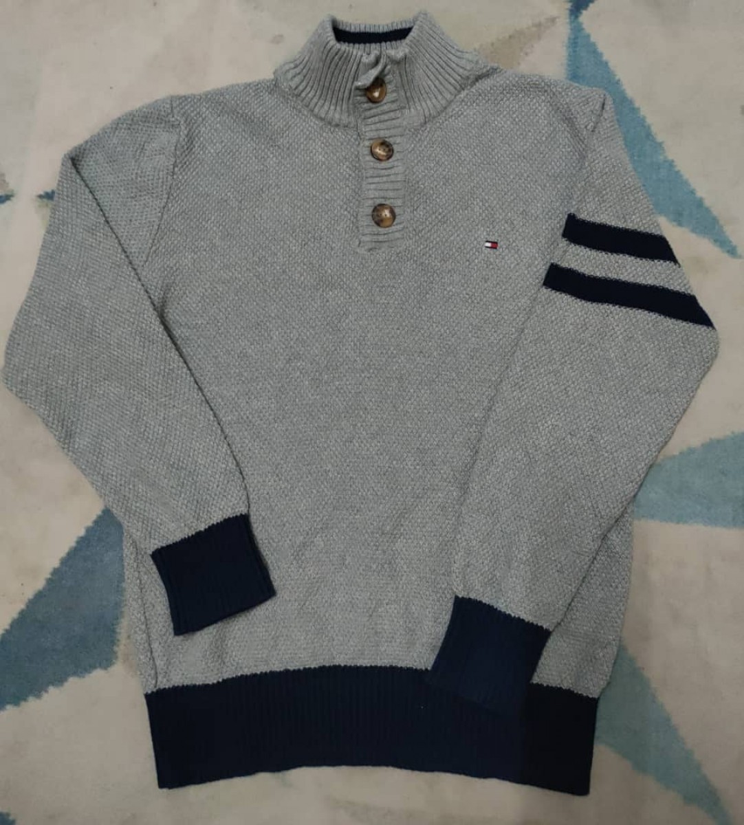 Tommy Hilfiger - Tommy Hilgiher Knitted Button Sweater - 1