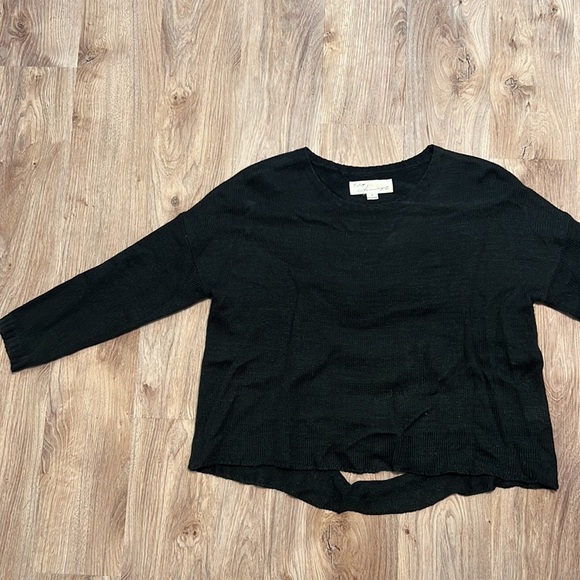 Vintage Havana Black Slash Back Sweater - 7