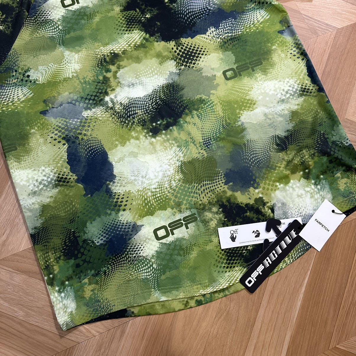Off White Active Camo Print Jersey - 13