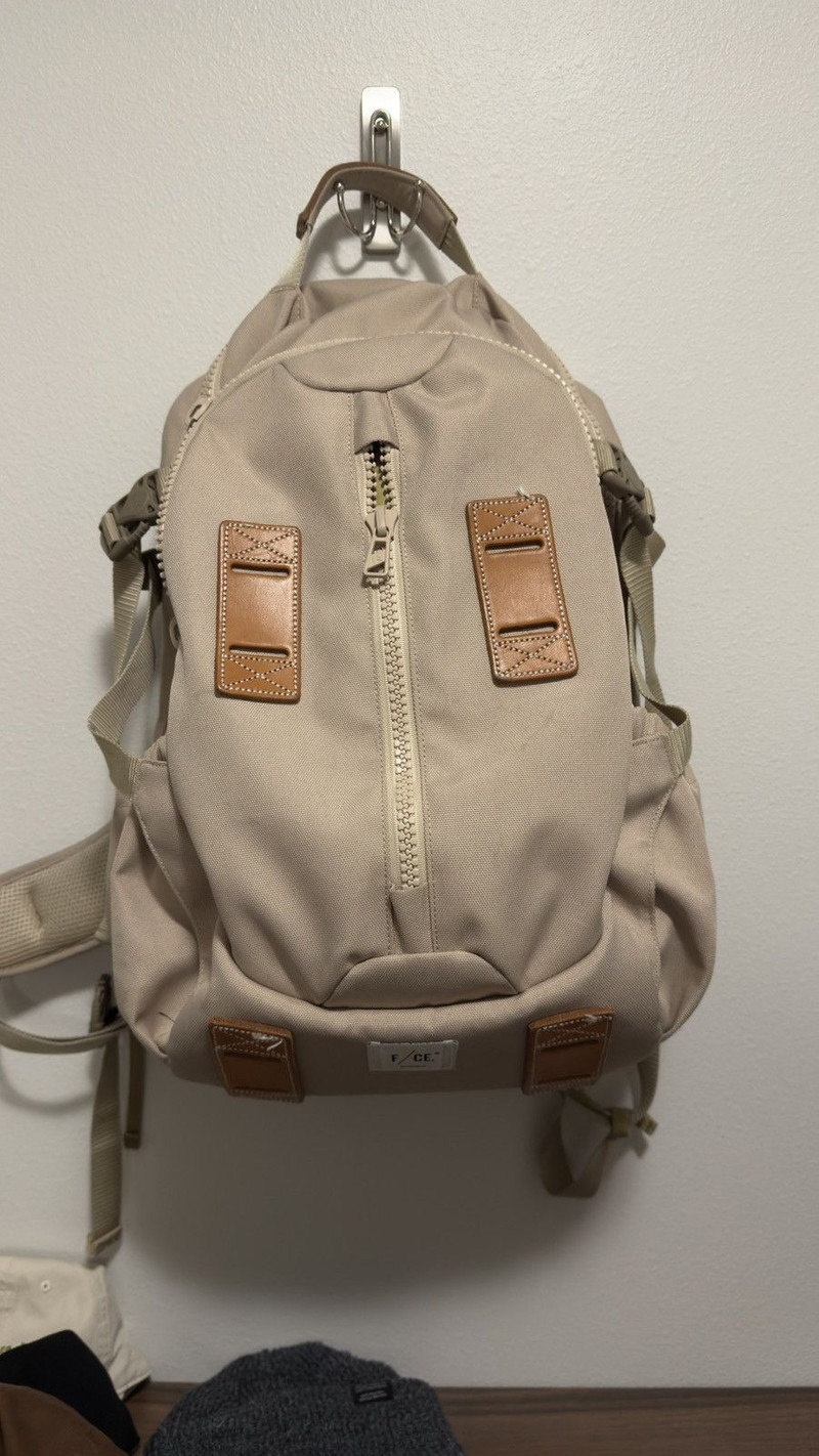 F/CE 28L Travel Daily Backpack S - 1