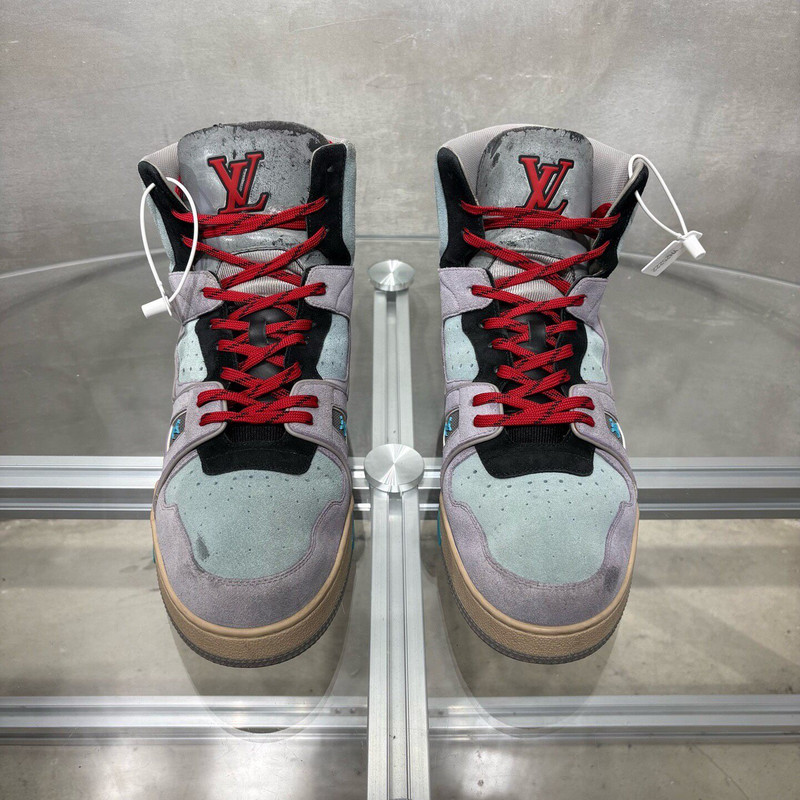 Louis Vuitton LV High-Top Monogram Sneakers Size - 1