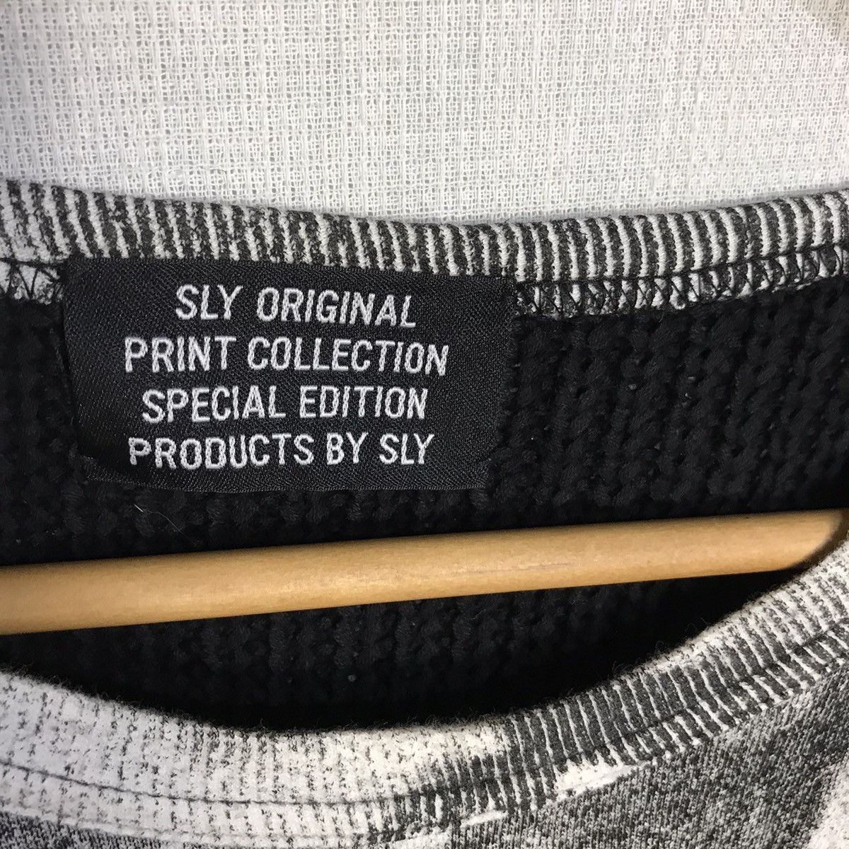 Japanese Brand - SLY original print collection special edition sweatshirt - 4