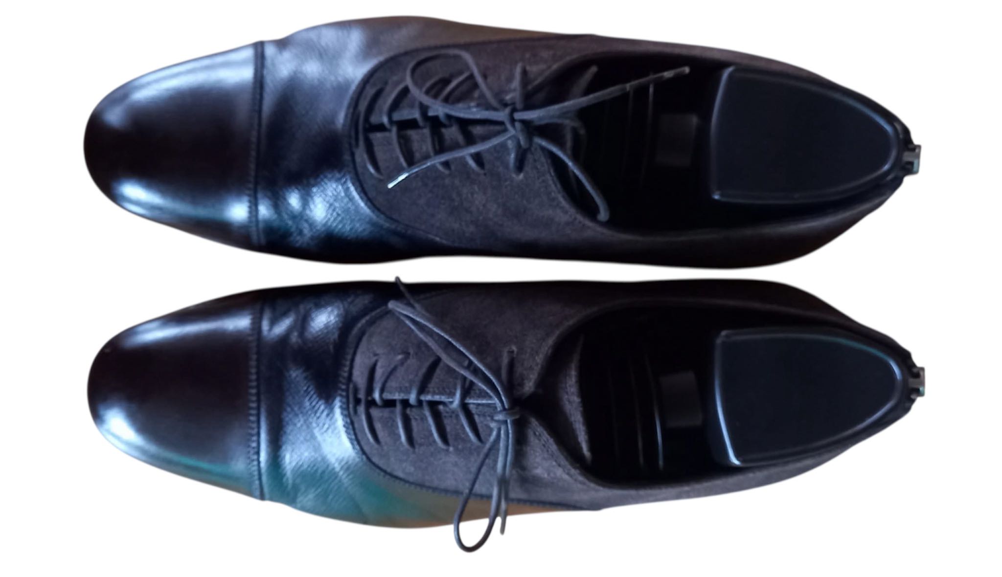 Louis Vuitton Men’s Cap Toe Suede Leather Oxford Shoes - Elegant Formal Wear - 4