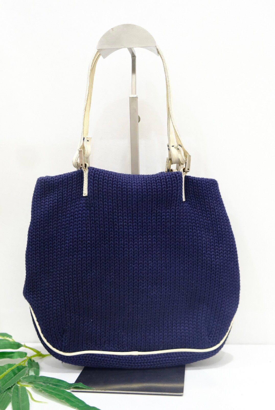 Authentic vintage Fendi navy knitted tote bag - 3