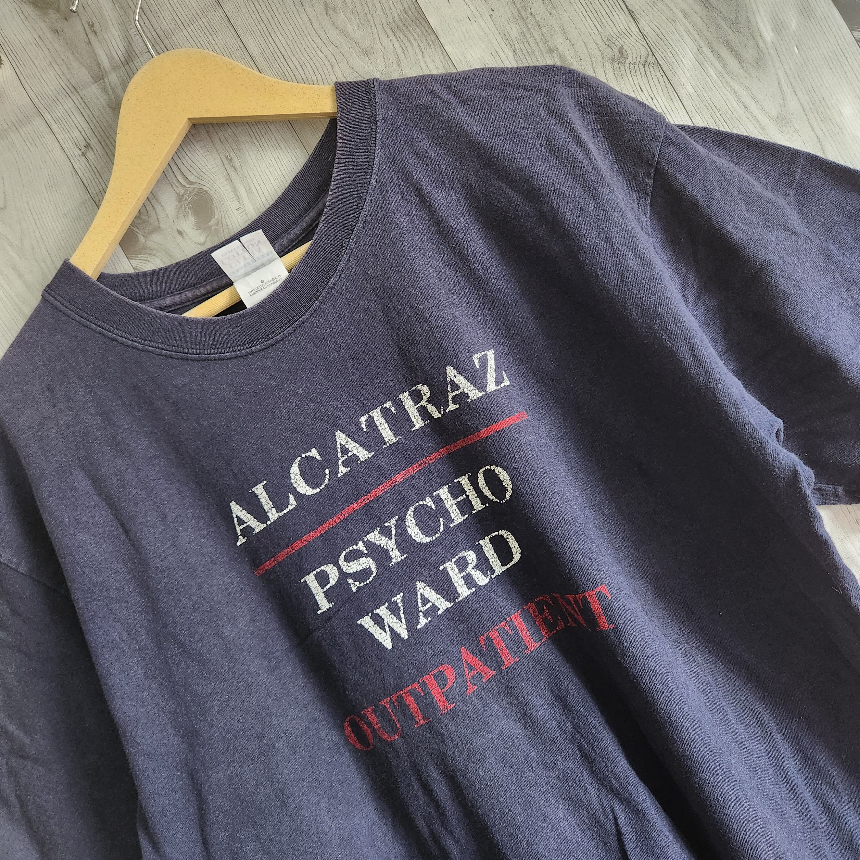 Fruit Of The Loom - Vintage Y2K Alcatraz Psycho Ward Outpatient TShirt - 15