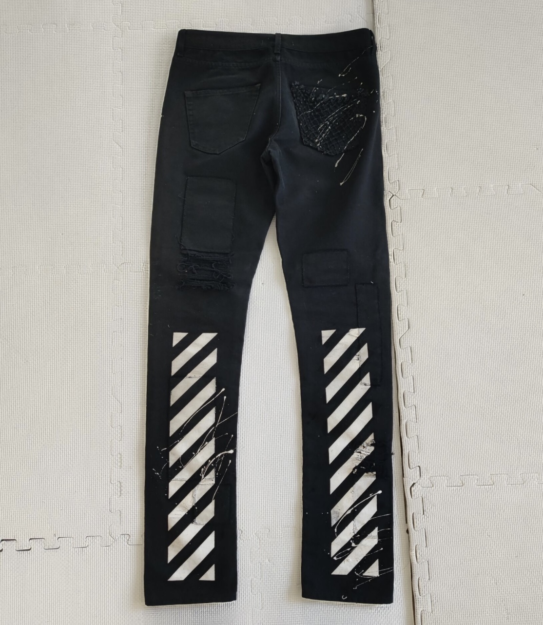 Off-white first generation splash ink destroys old trousers - 2
