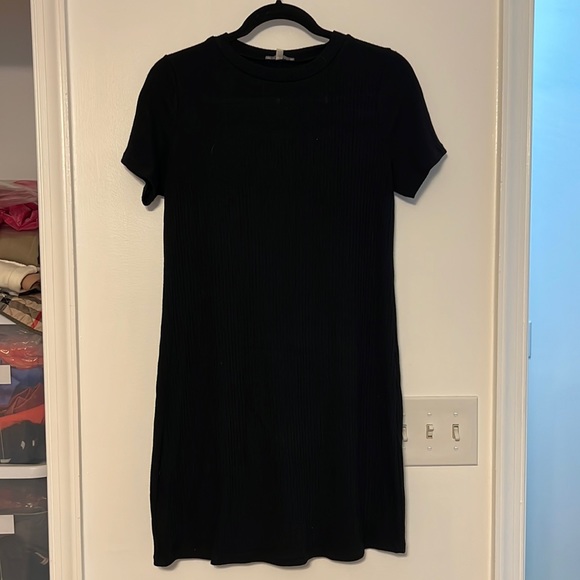 Charlotte Russe Black Ribbed Short Sleeve Dress - 2