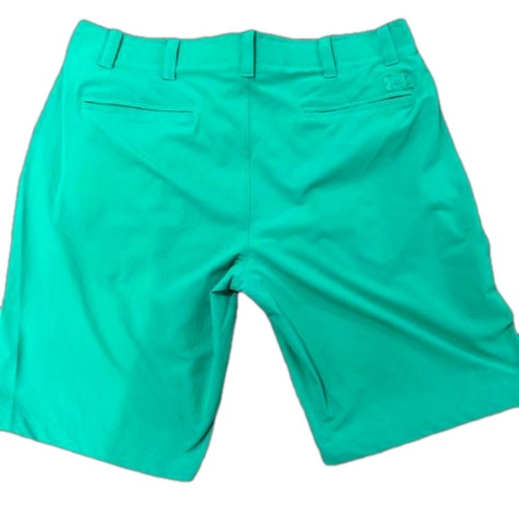 Under Armour Golf Shorts - 2