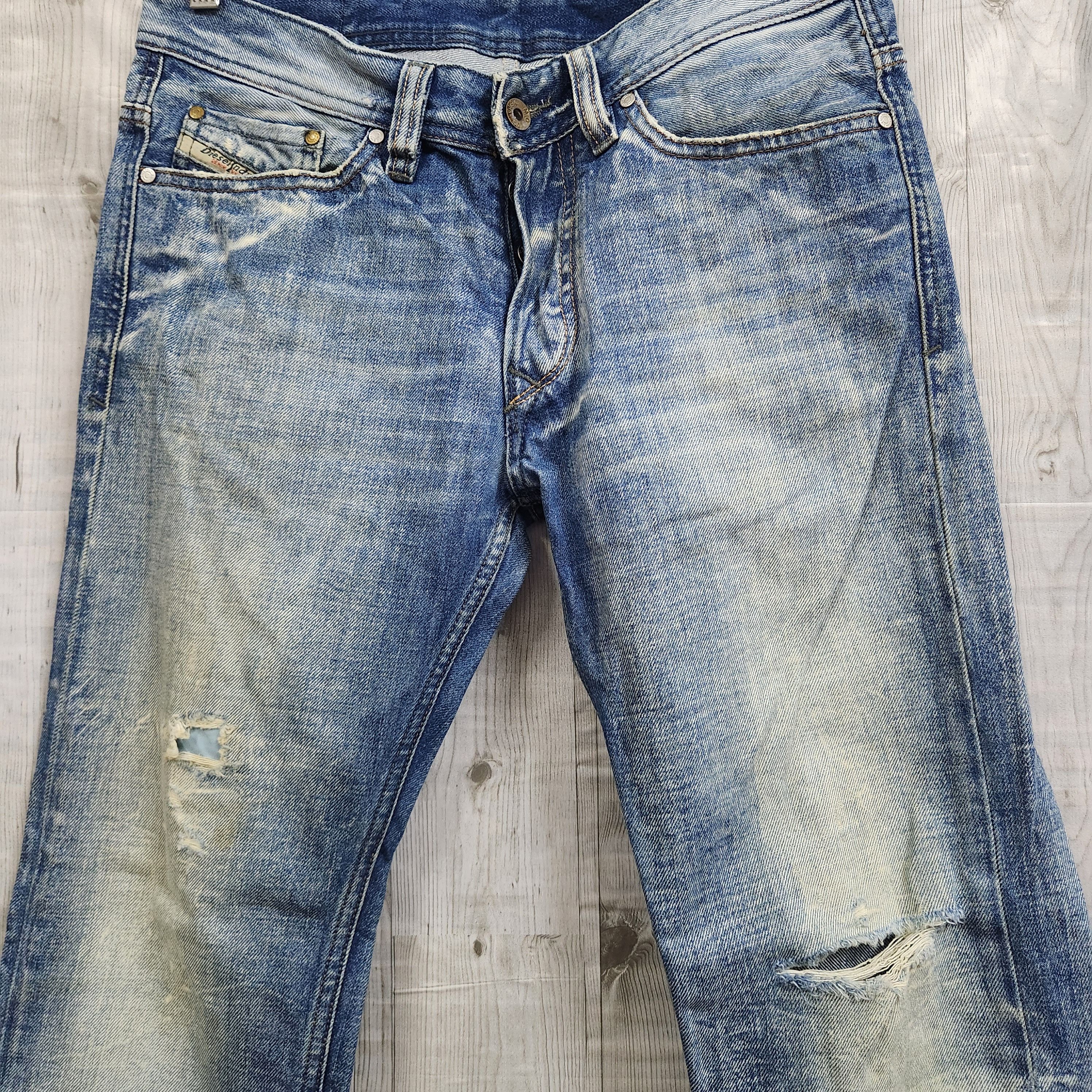 Distressed Denim Diesel Viker Jeans Made In Italy - 18