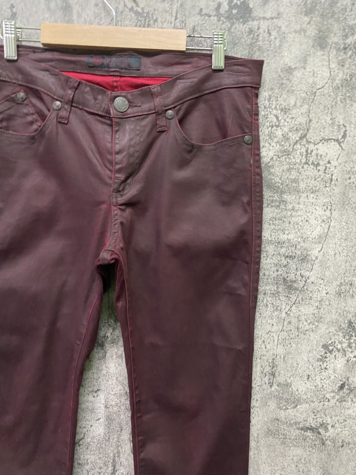 ROCK & REPUBLIC Maroon Waxed Pant - 5