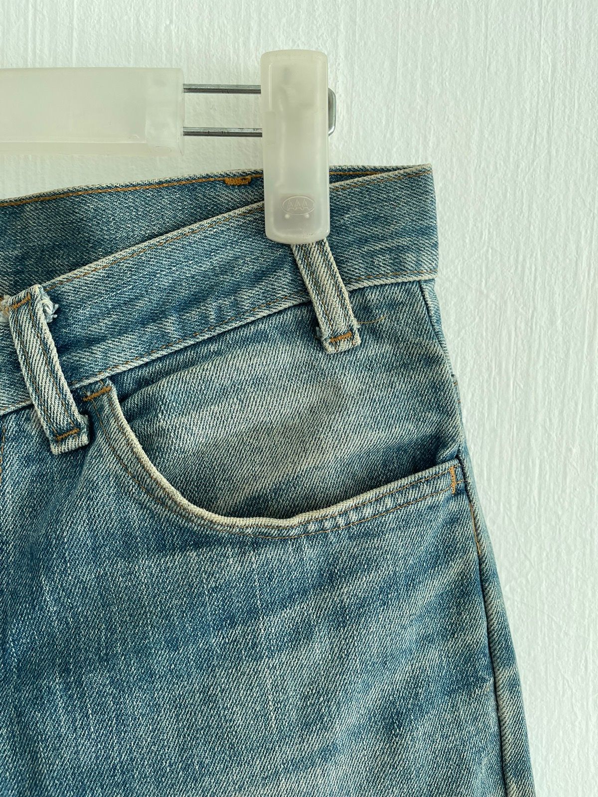 Vintage Levis 519 flare distressed Jeans - 9