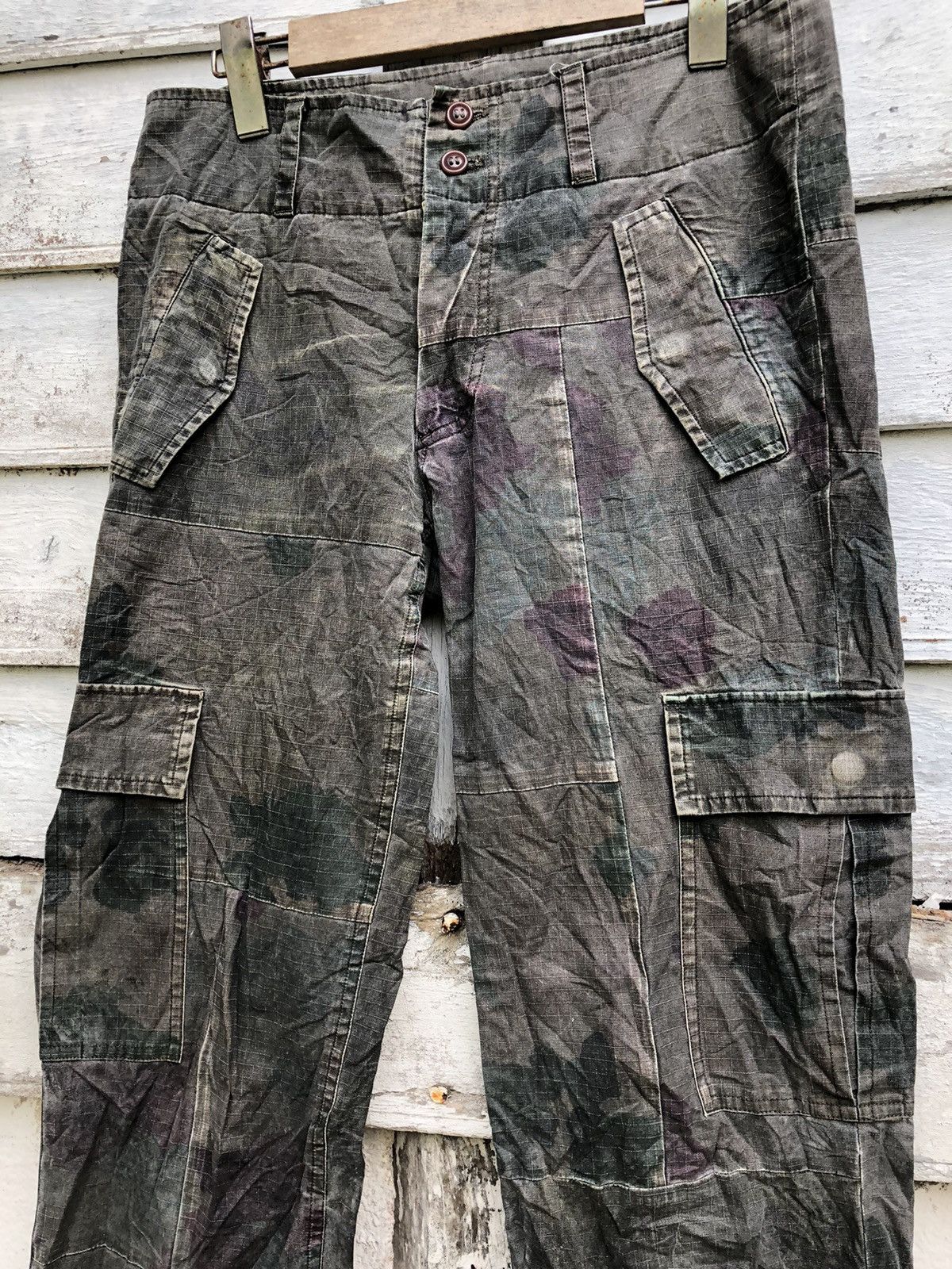 Issey Miyake - Sunoa Kuwahara Camo Cargo Buckle Back Pant - 3