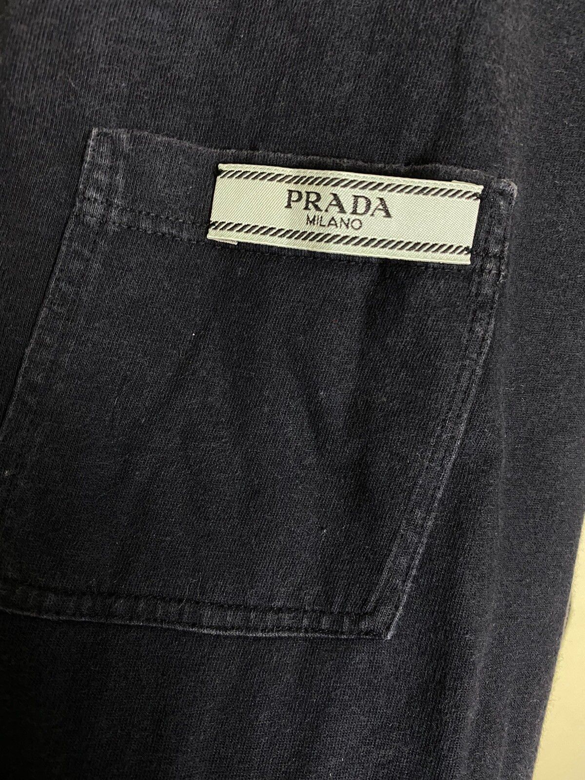 Vintage PRADA V Neck tshirt - 3
