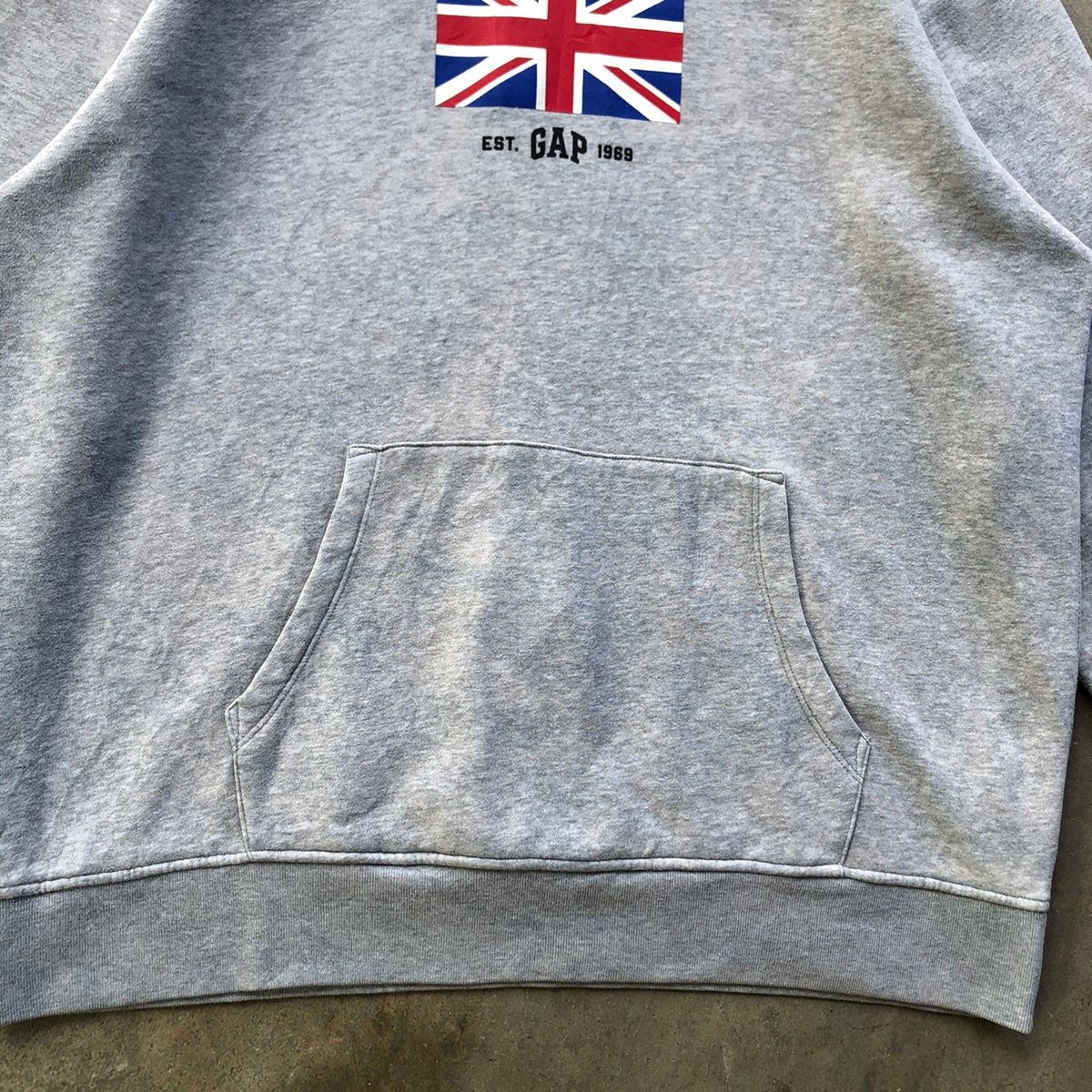 Rare sunfaded GAP united kingdom flag hoodie - 5
