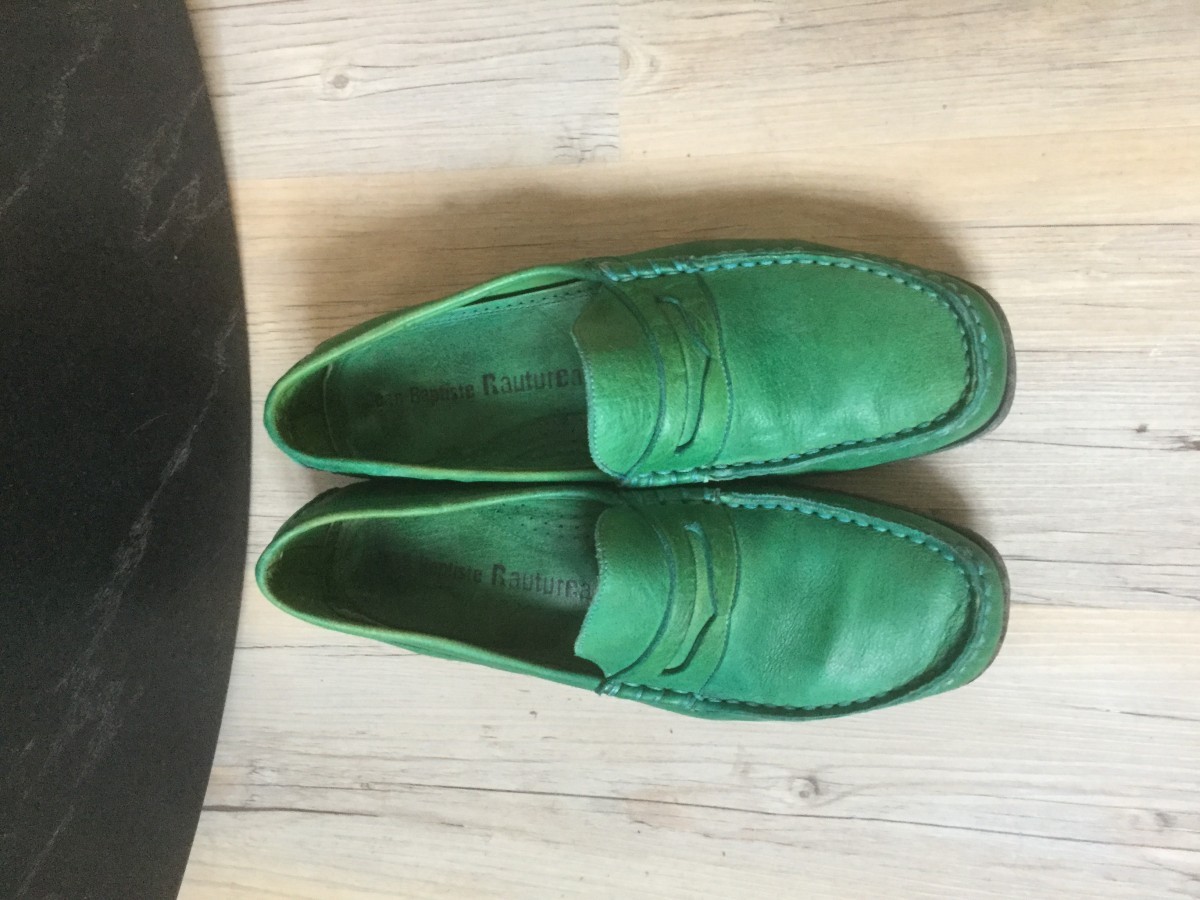 Jean Baptiste Rautureau - Amazing green loafers. Chic look like saint laurent shoes - 1