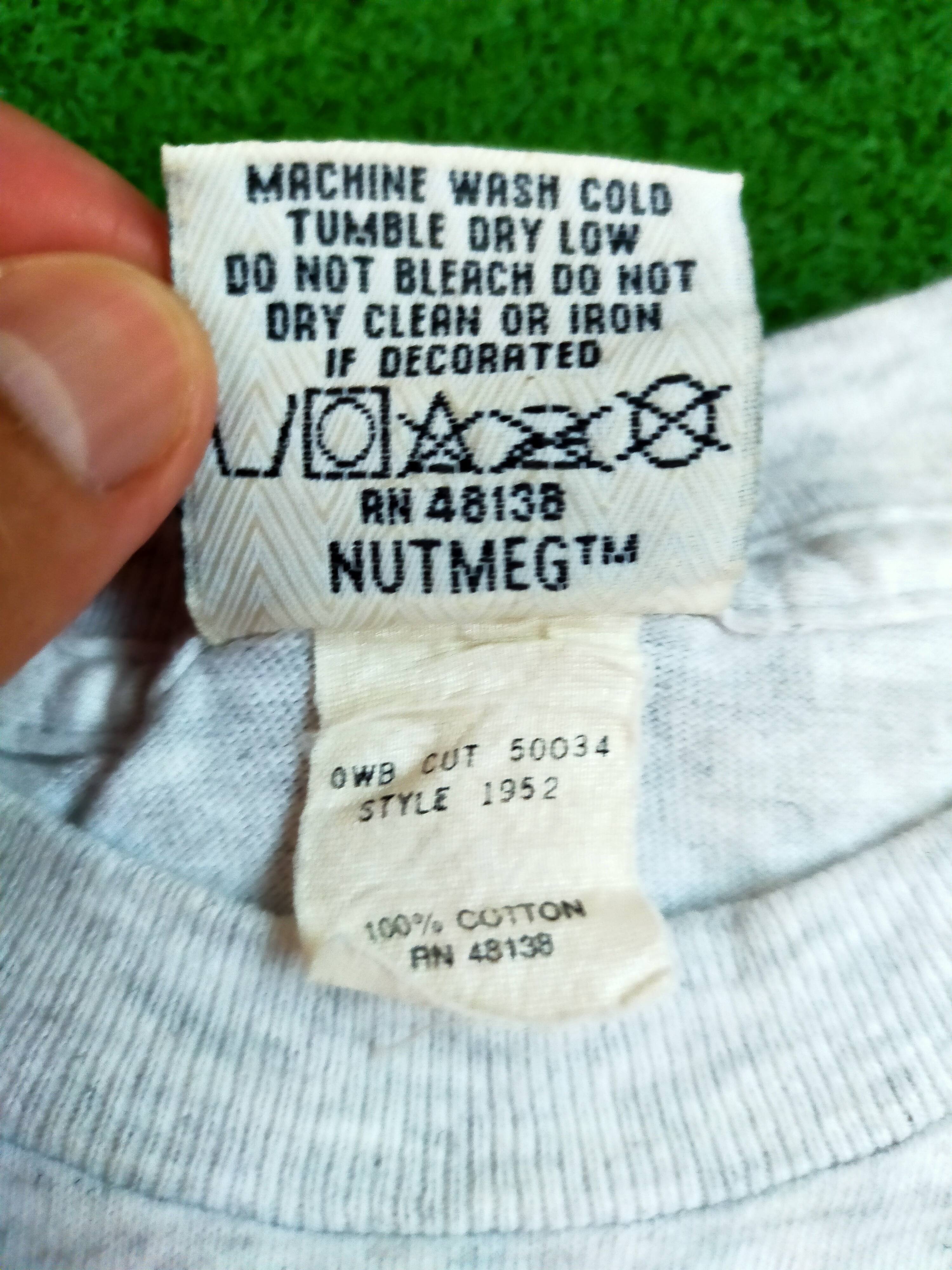 Nutmeg - VINTAGE MIGHTY DUKS NUTMEG MILLS T-SHIRT - 13