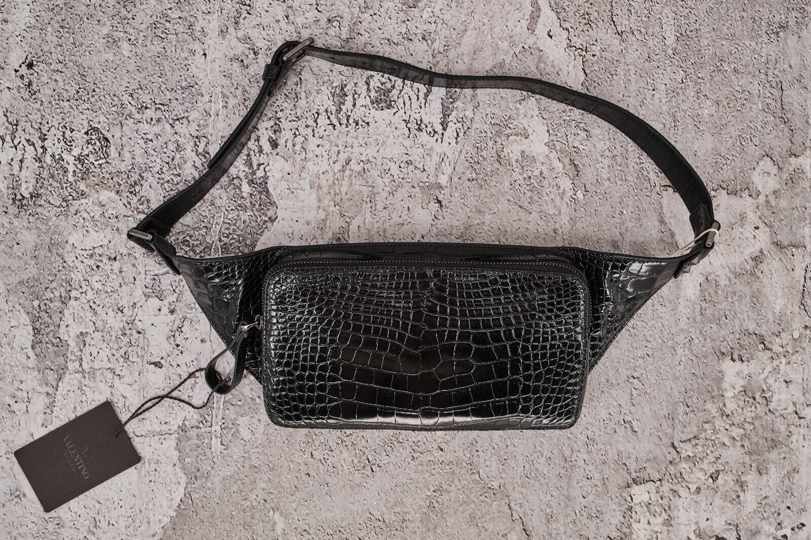 Brand New With Tags Valentino Garavani Women's Rockstud Alligator Black Waist Bag - 4