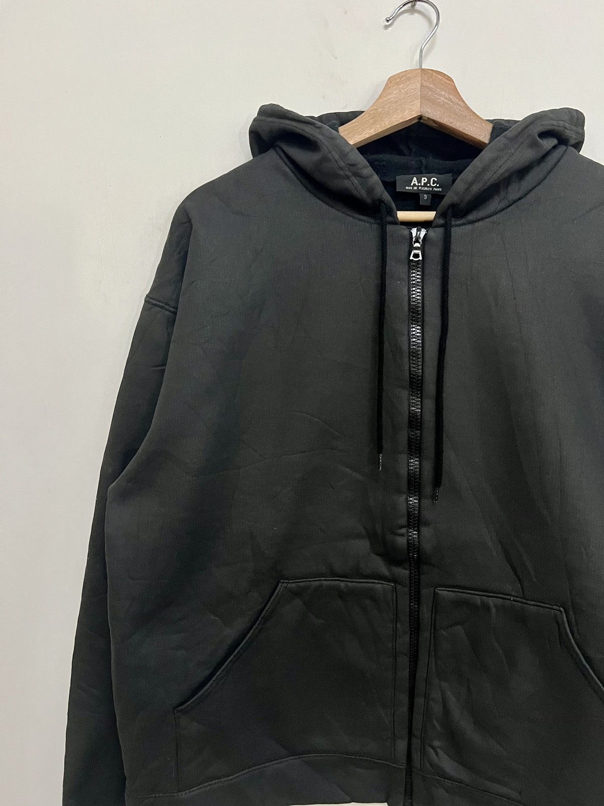 A.P.C BLACK WAX HOODIE SWEATSHIRT - 2