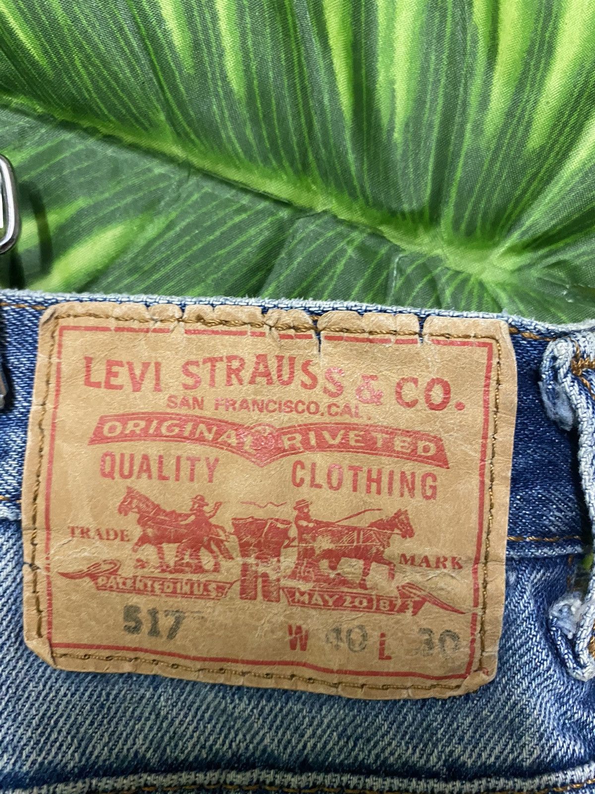 Vintage LEVIS 517 40x30 Distressed Jeans -L36 - 13