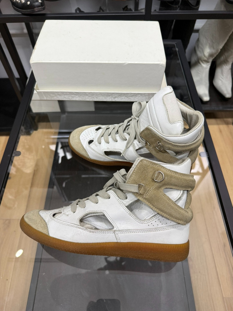 Maison Margiela cut-out suede high-top gat sneakers - 1