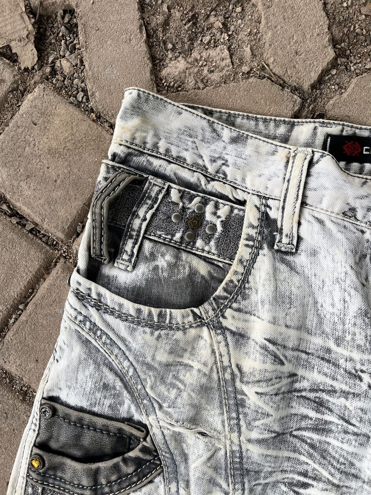 💥Vintage Distressed Cipo Baxx Denim - 6