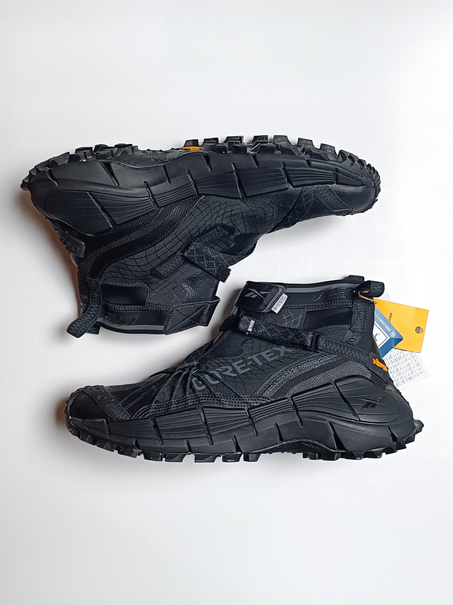 Reebok Zig Kinetica II Edge GORE-TEX 'Black' Techwear Sneakers - 2