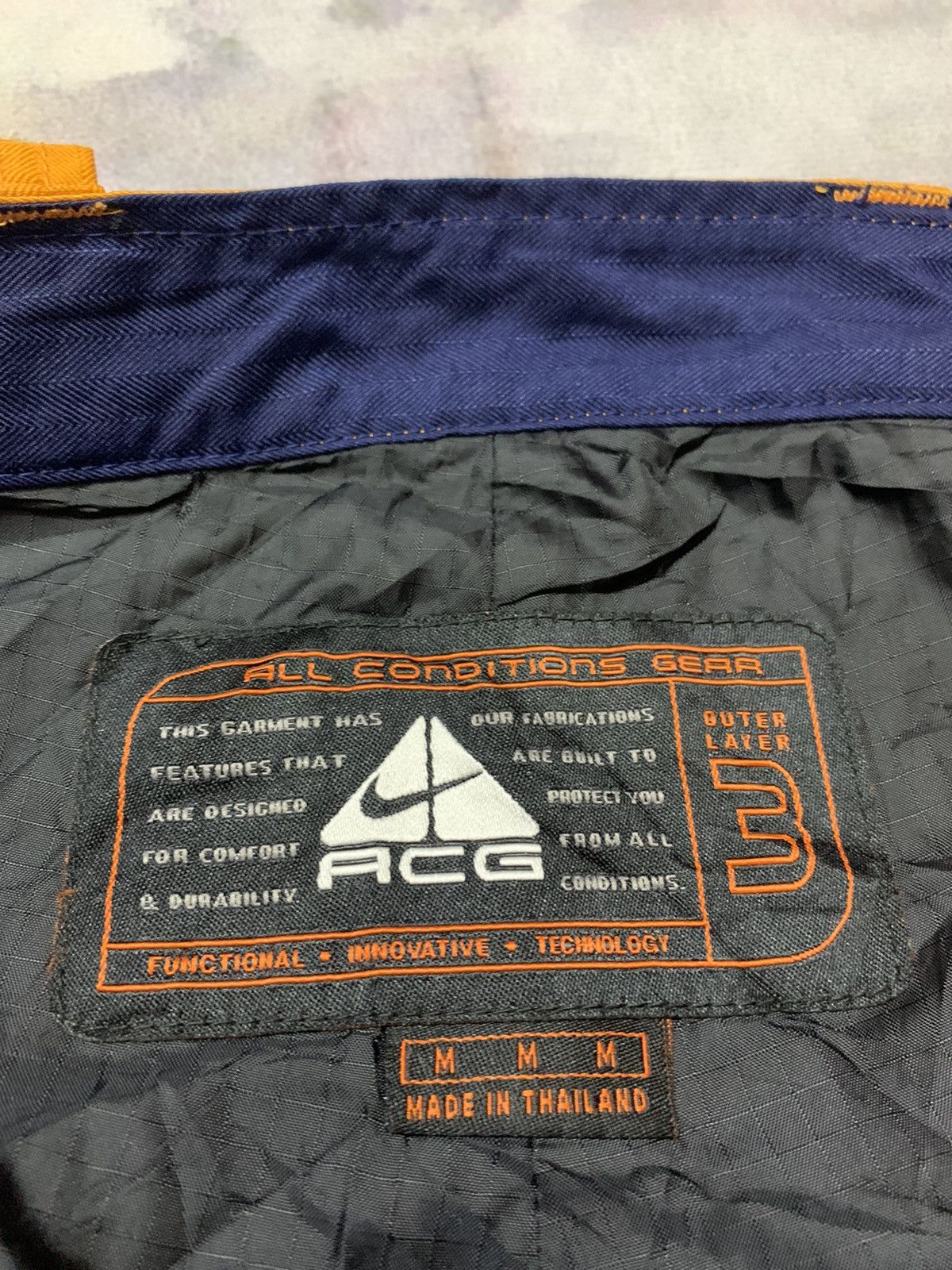 Vintage NIKE ACG Cargo Techwear Swoosh Logo - 8