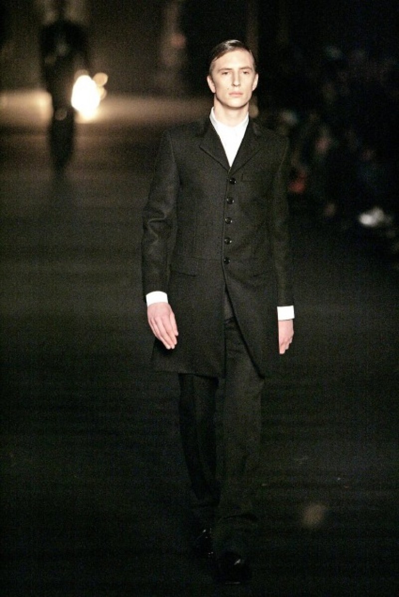 Long wool coat FW06 - 1