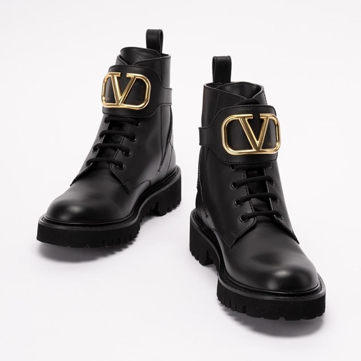 VLogo leather boots - 3