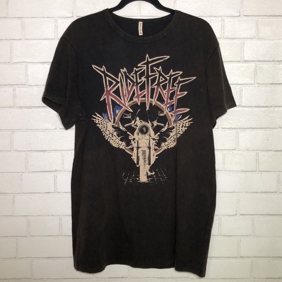 LF Boyfriend Ride Free Graphic Tee - 5