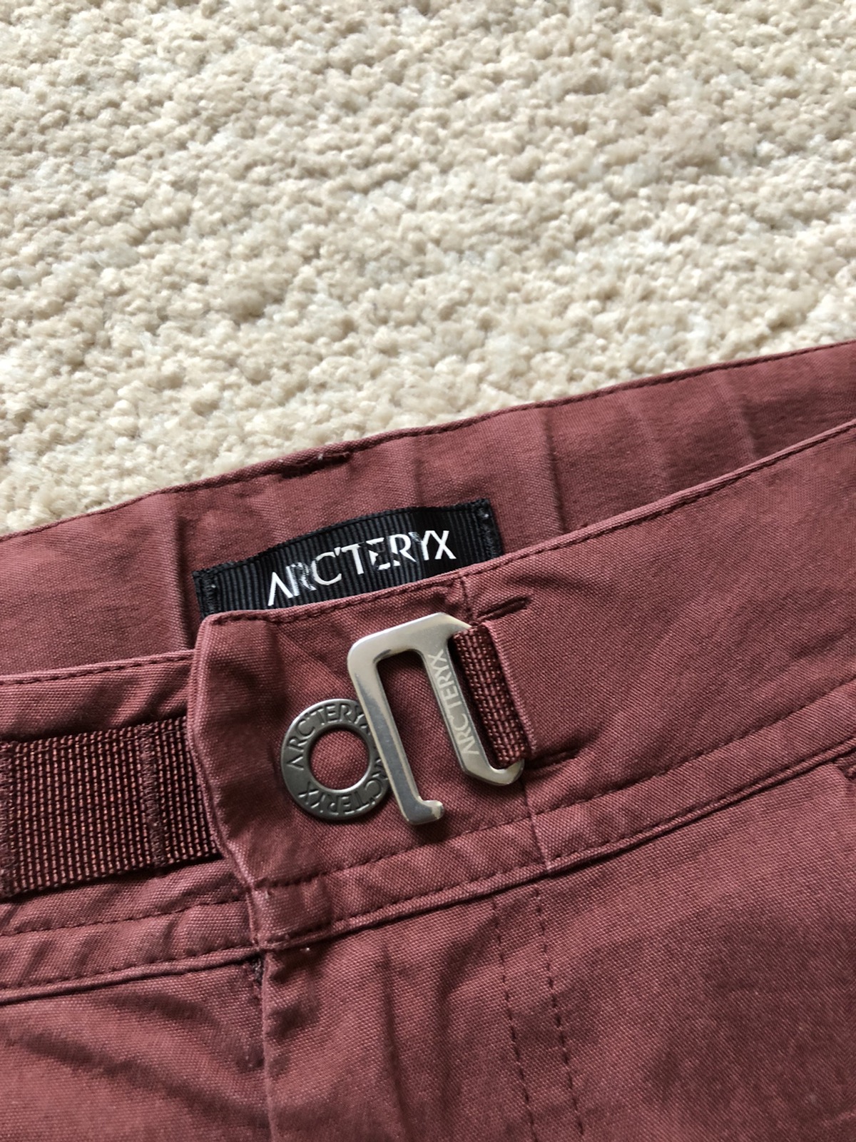 2000s Arcteryx Relaxed Fit Knee Logo Pant - 5