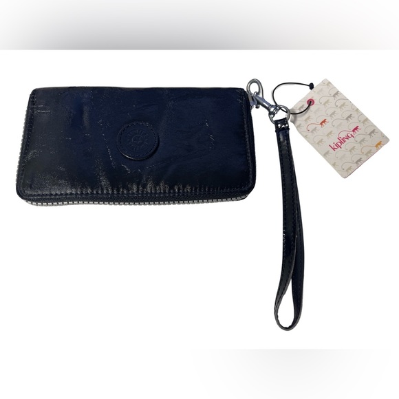 Kipling Women's Black Nylon Large Fashion Wristlet Wallet and Clutch - 1