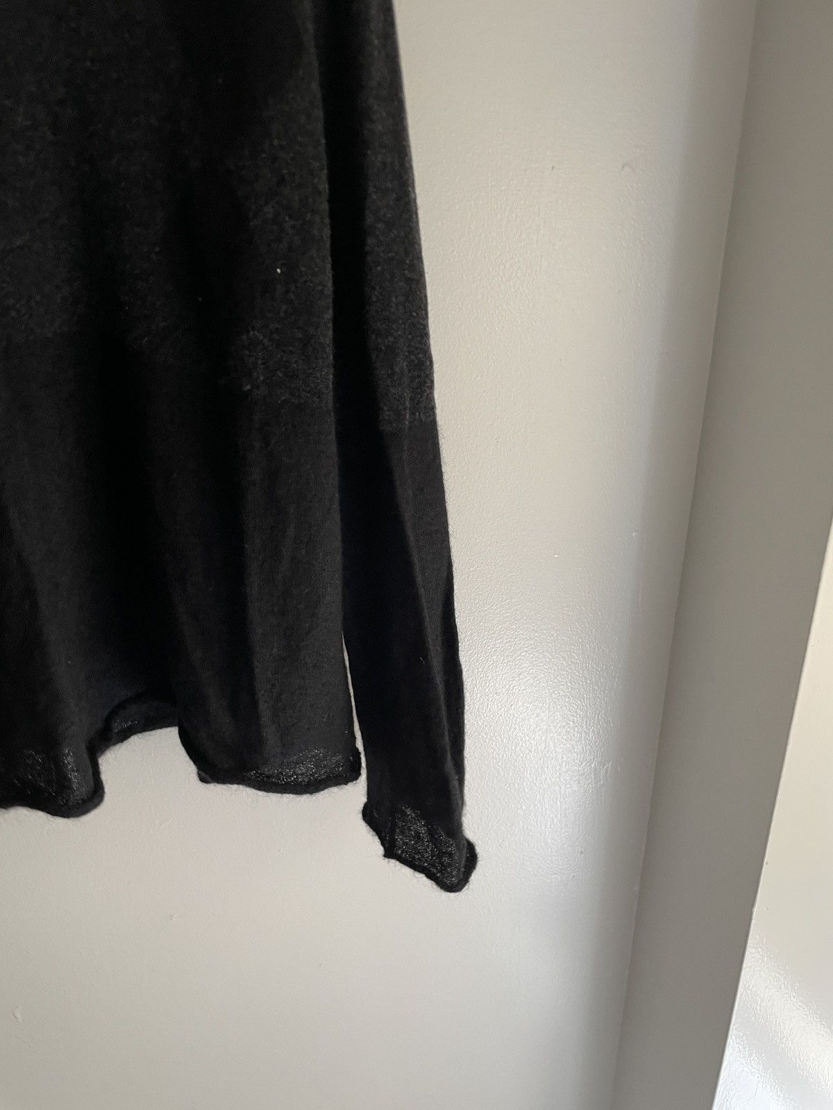 F/W06 Grunge Distressed Noir Knit Sweater - 7