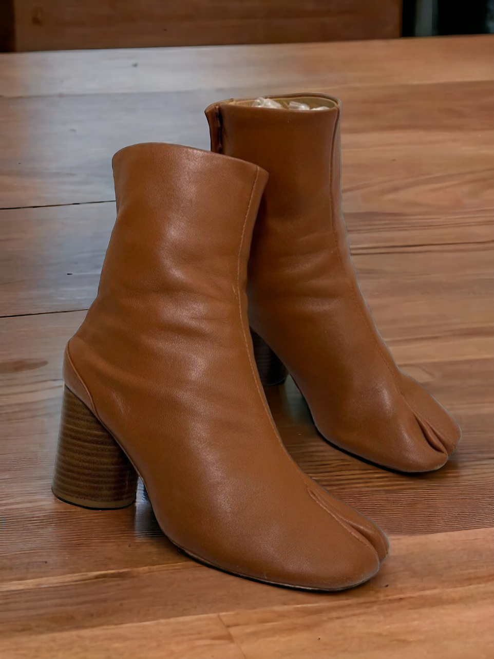 Maison Margiela Brown Tabi Ankle Boots - 2
